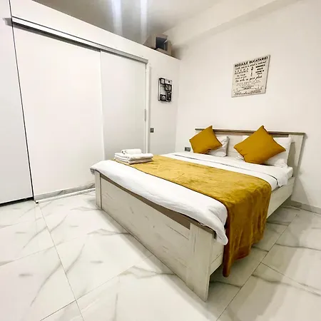 White 2 Bucarest